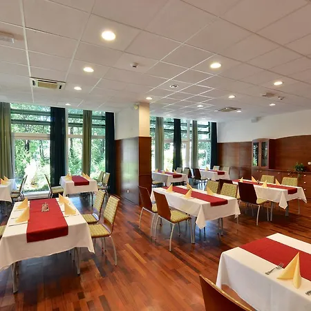 Hangulat 3* Veszprém